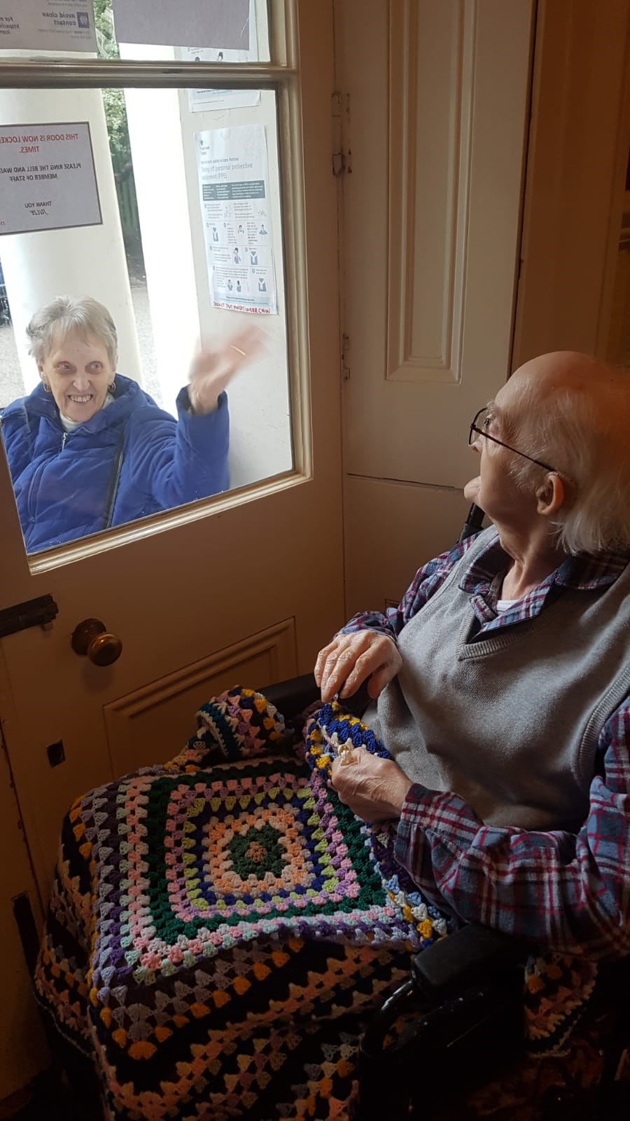 A Window Visit From Loved Ones - 06.02.21