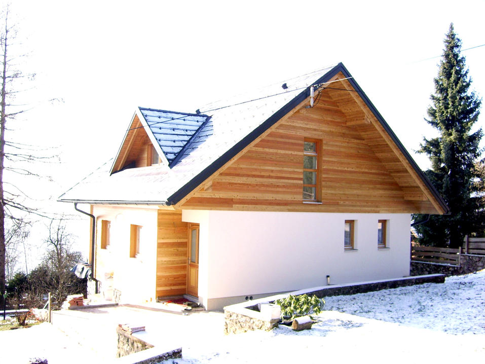 Lesena fasada Brezje 25

