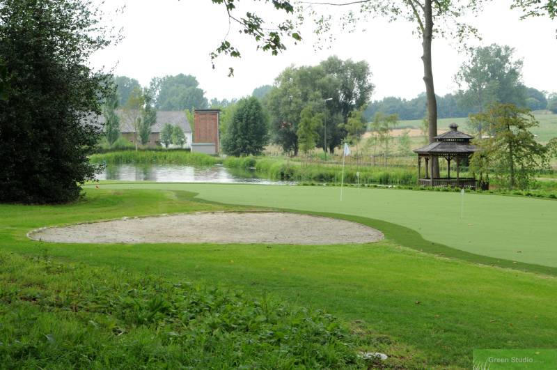 Golf green
