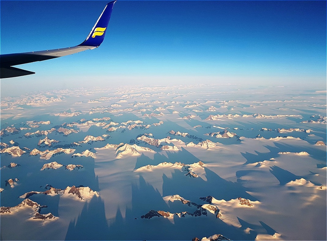 Parallele Bergketten soweit man sehen kann !