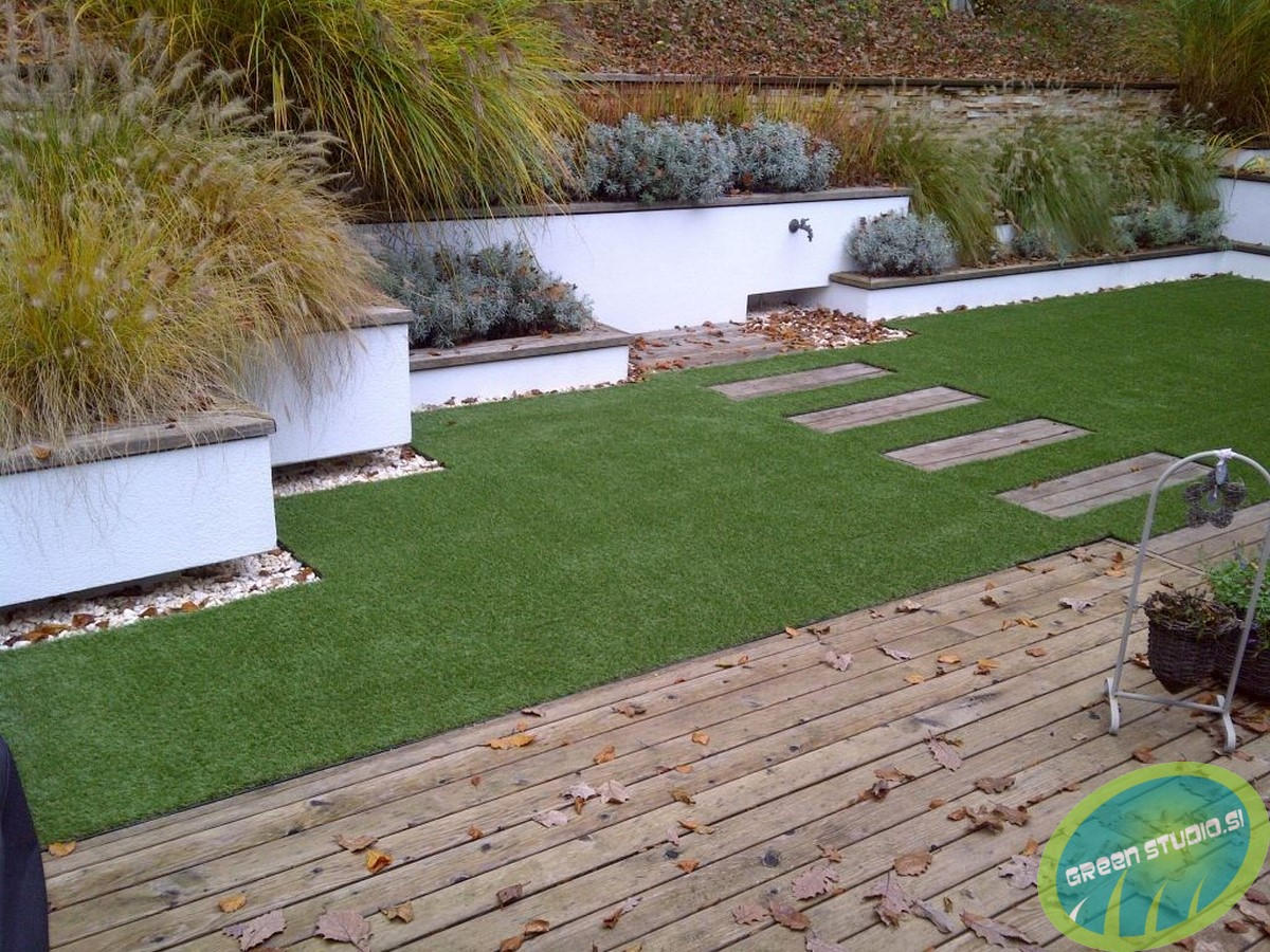 Vrt umetna trava