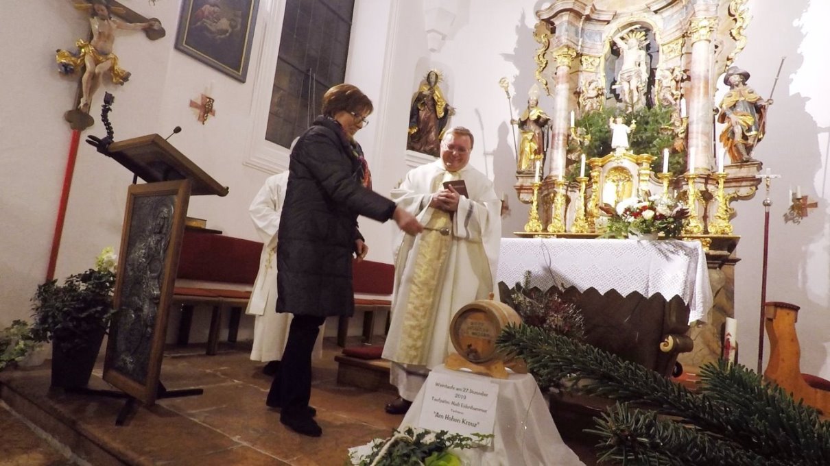 Ich taufe dich auf den Namen "Am Hohen Kreuz"
