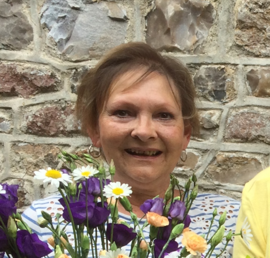 “Jackie was, as always, revved up and ready to go which makes it a lot of fun. We were given lots of useful tips on buying flowers and preparing them for arranging. I was really pleased with the end result.”