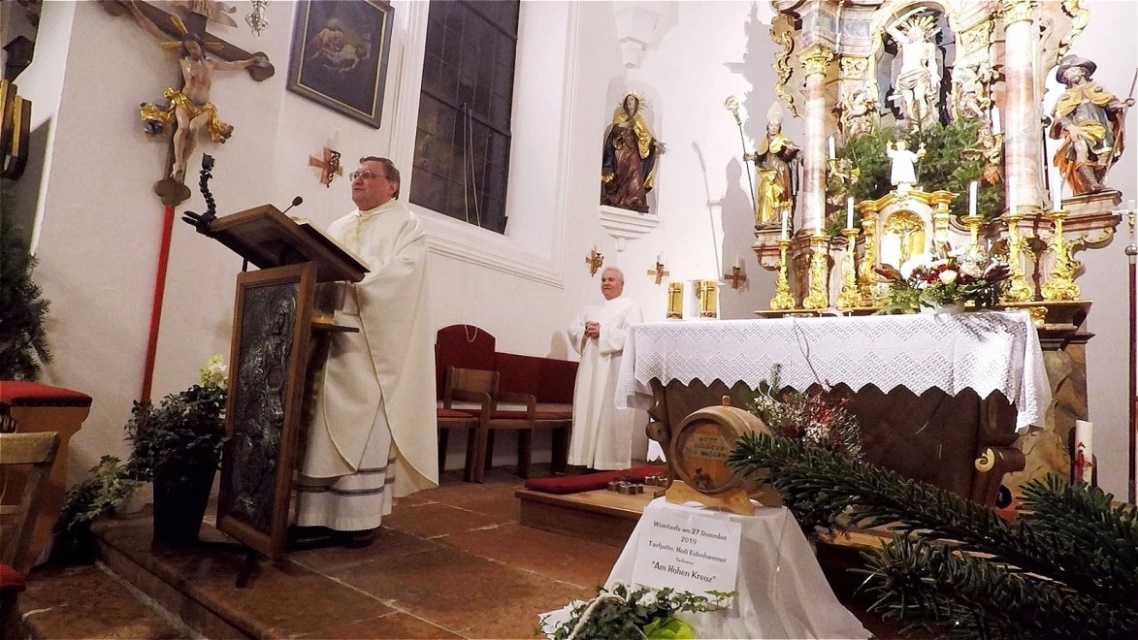 Predigt - erklärende Zusammenhänge mit dem Taufdatum des Weines und Johannes dem Evangelisten