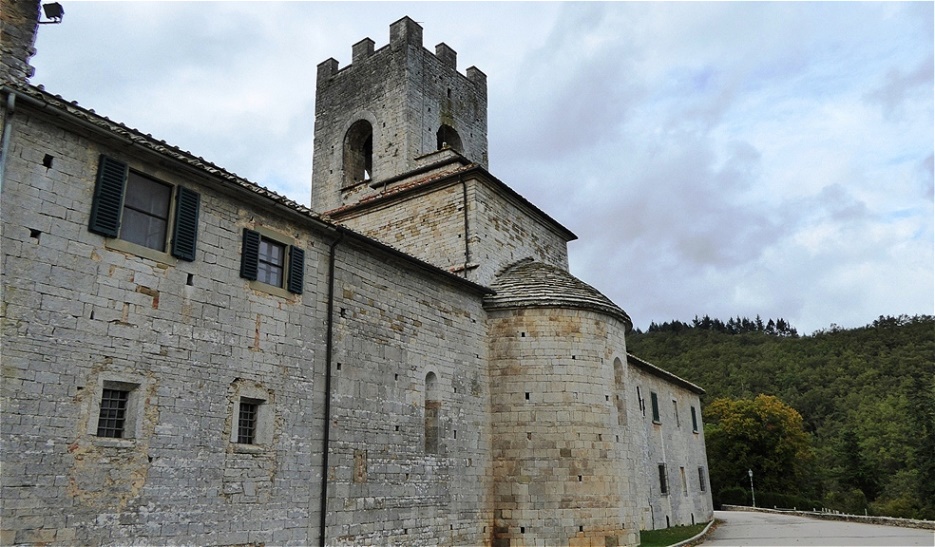 Badia a Coltibuono -  „Abtei der guten Ernte“ ist ein ehemaliges Kloster in der Nähe von Gaiole in Chianti in der Toskana. Benediktinermönche begannen 1051 mit dem Bau des Klosters