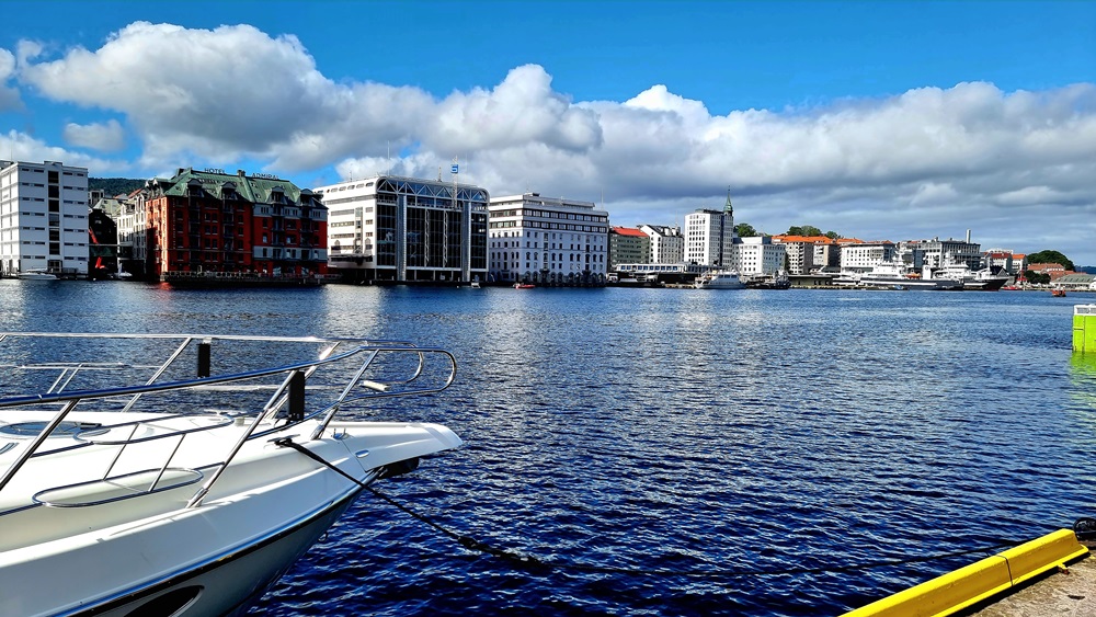 Blick über die Bucht Vågen