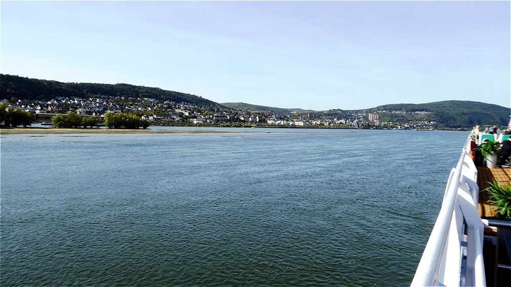 Blick über den Rhein nach Bingen