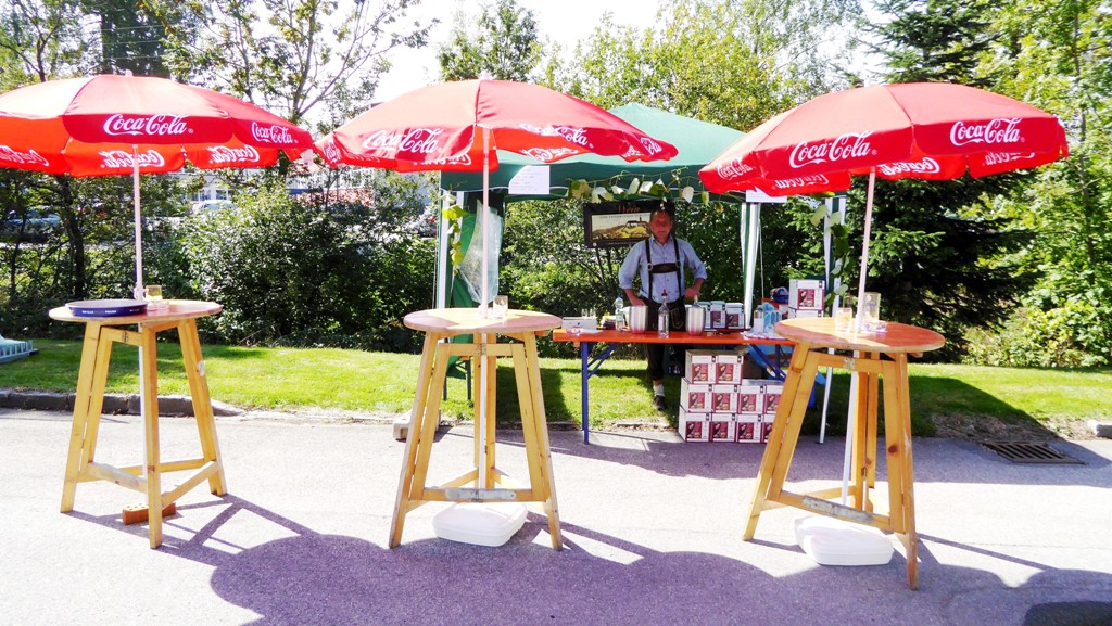 13. September Schlossbergmesse - Frühschoppen mit Weinverkostung