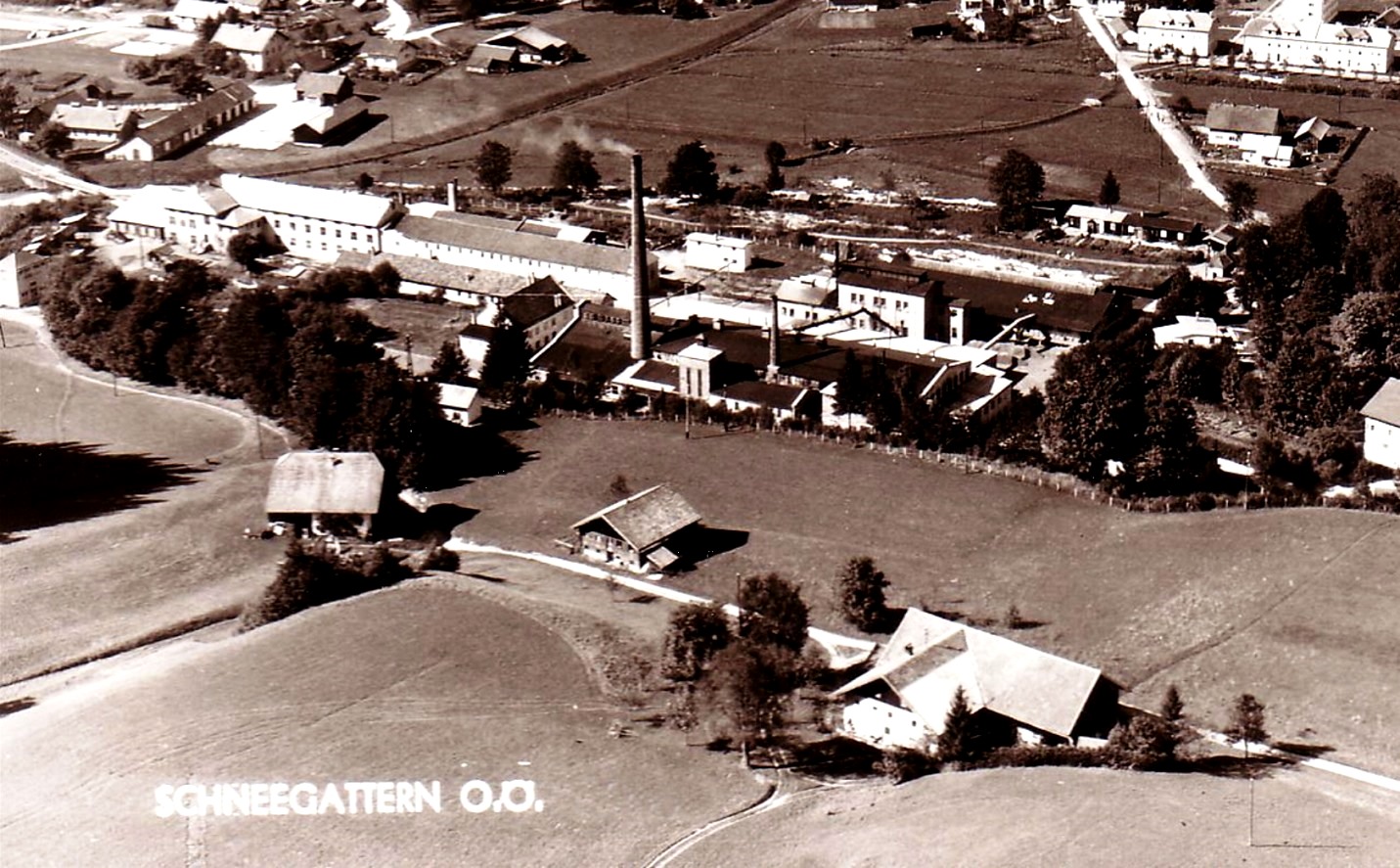 Ab 1974 begann der Niedergang der INGRID Glashütte und im Jänner 1976 musste sie ihre Tore schließen und Konkurs anmelden.