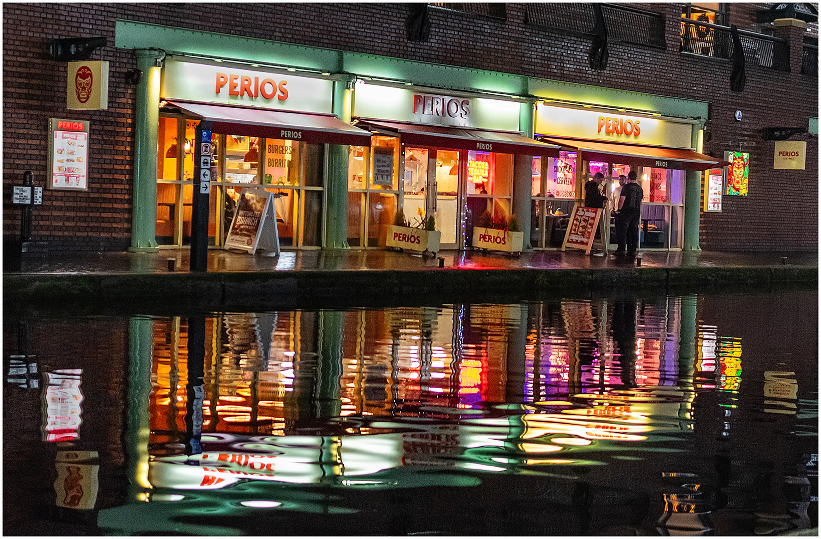 3rd Place: Night Life (Dean Hardie)