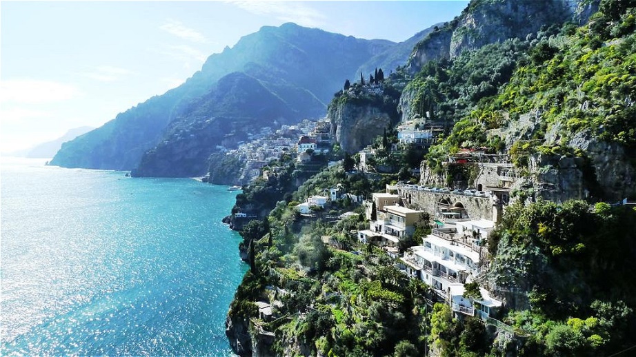 Positano im Gegenlicht