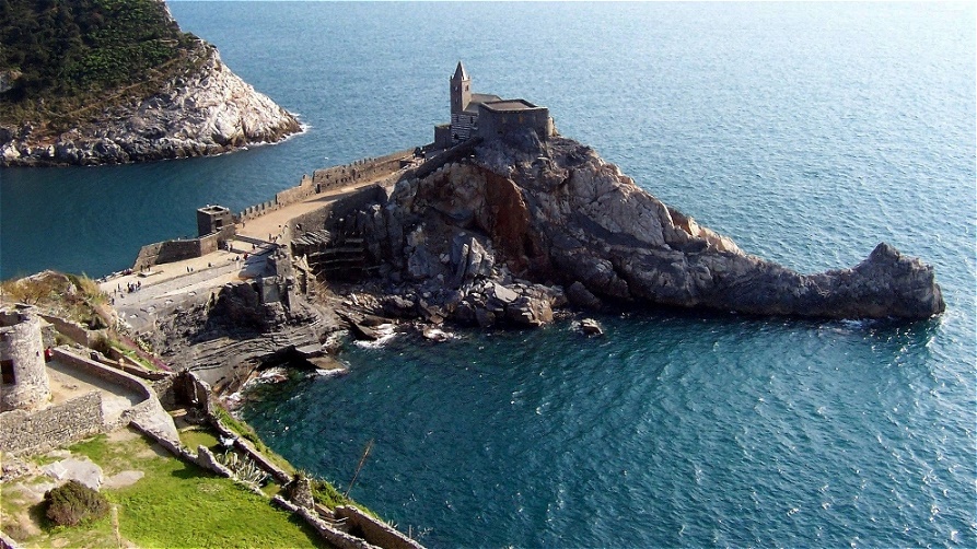 San Pietro - 1997 wurde Porto Venere zusammen mit der nordwestlich gelegenen Cinque Terre zum UNESCO-Weltkulturerbe erklärt