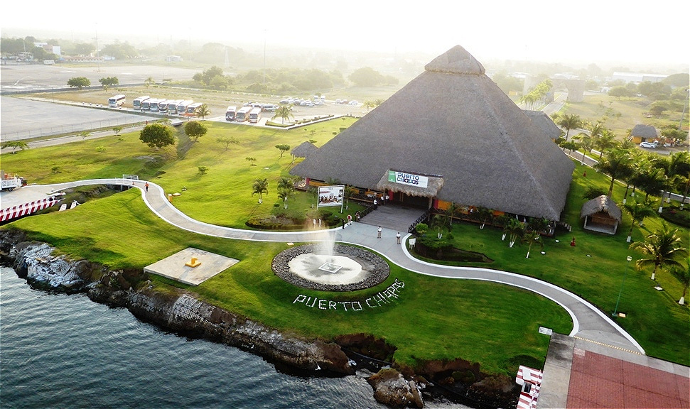 Blick von Deck auf den Anlegeplatz