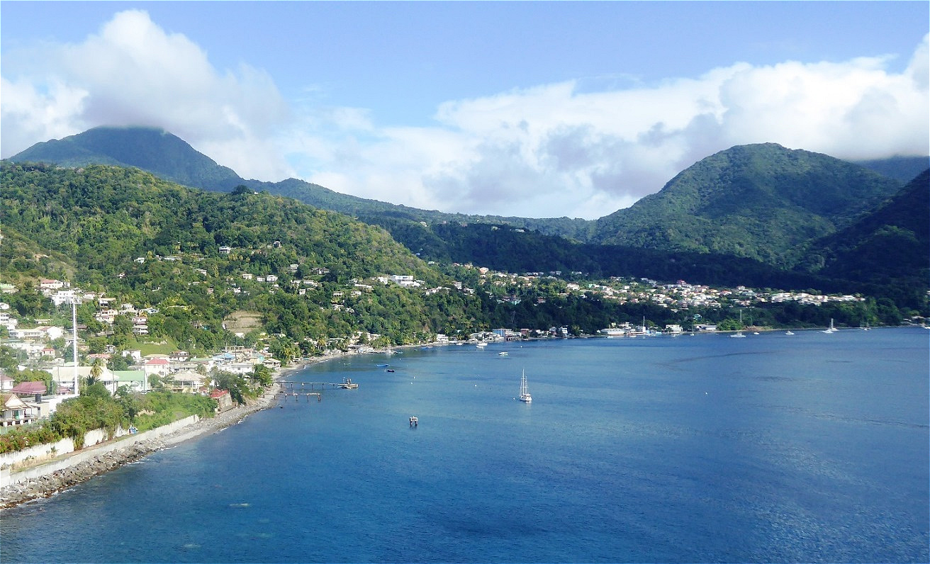 Letzter Blick auf die Küste Dominicas