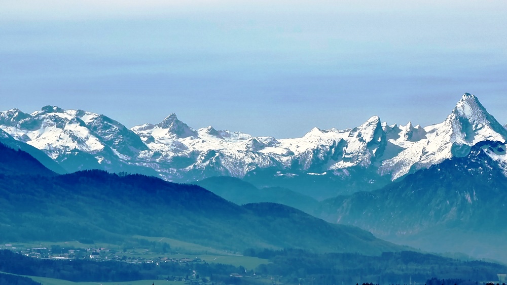 Bildmitte - die Schönfeldspitze im Steinernen Meer