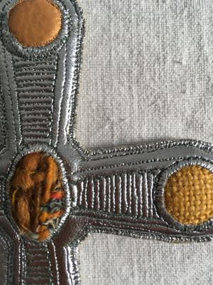 Croix murale décorative