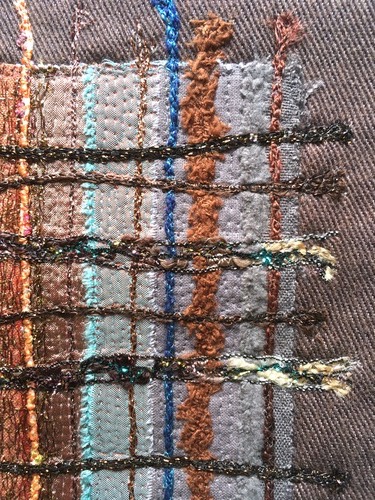 Effets de tissage tons bruns et bleus