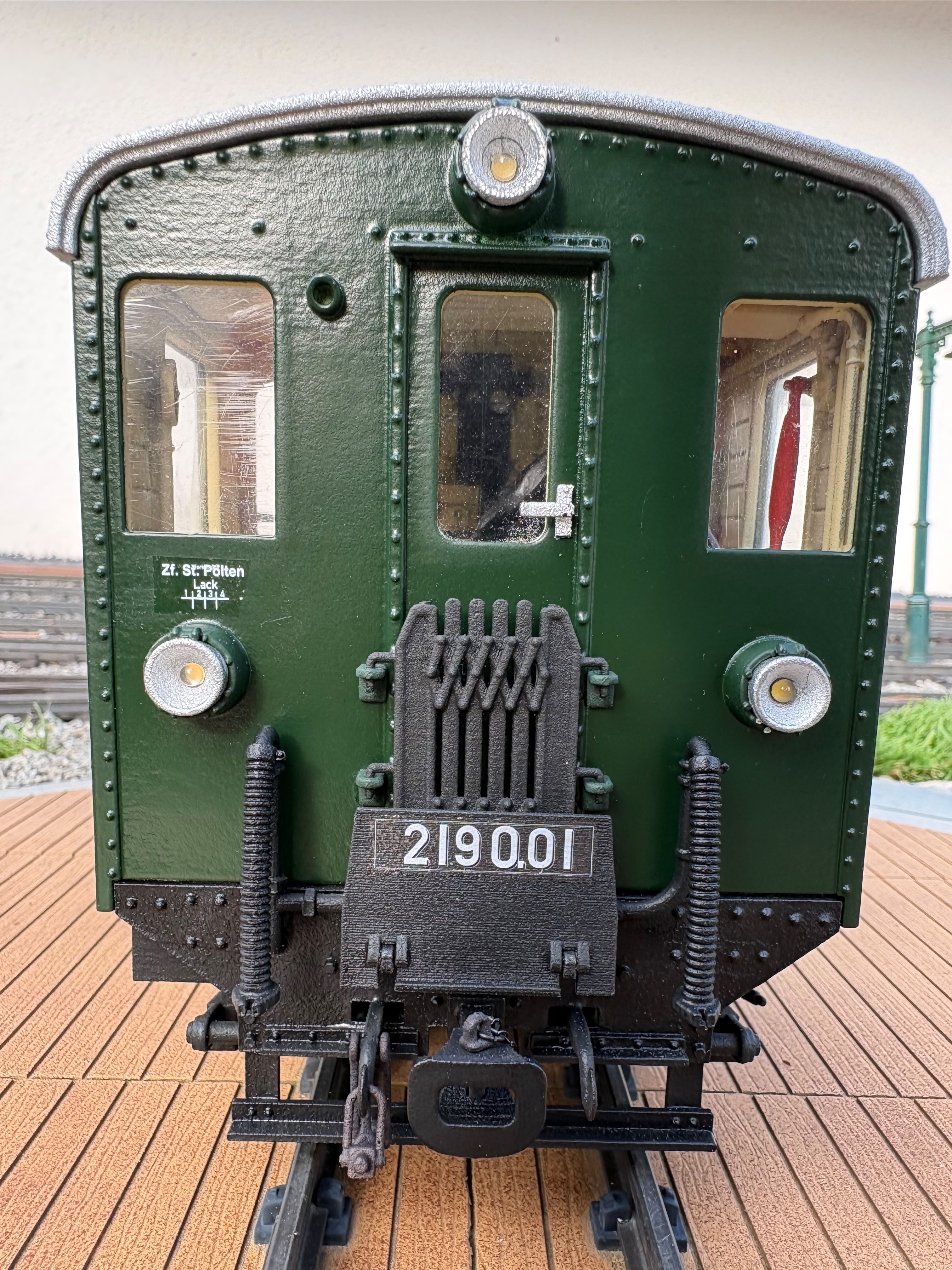 https://0501.nccdn.net/4_2/000/000/085/3be/2190.01_kienberg--19-.jpeg
