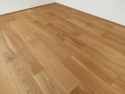 TWO-LAYER FINISHED  PARQUET  The two-layer finished parquet (oiled planks) gives your home an air. 