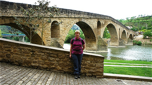 Puente la Reina - Brücke der Königin - erbaut in der ersten Hälfte des 11. Jahrhunderts