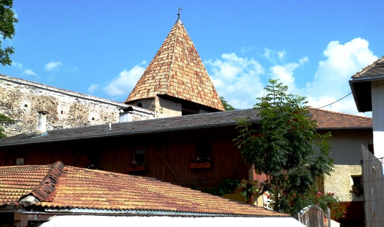 Turmgekrönte Stadtmauer