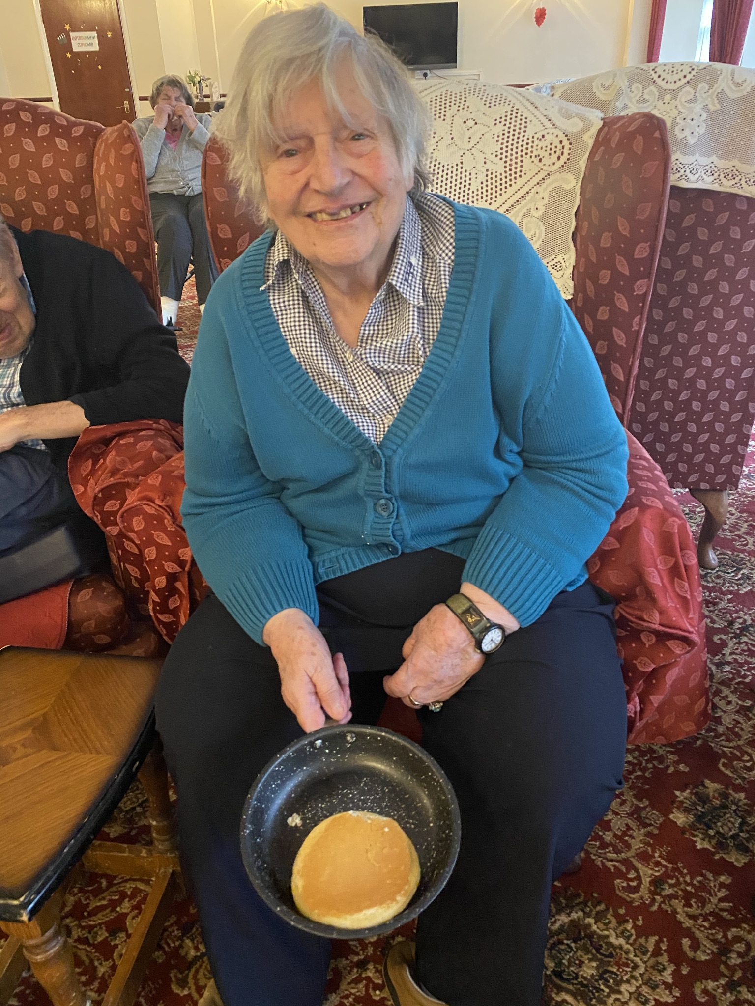 Shrove Tuesday - Pancake Flipping Contest - 2021
