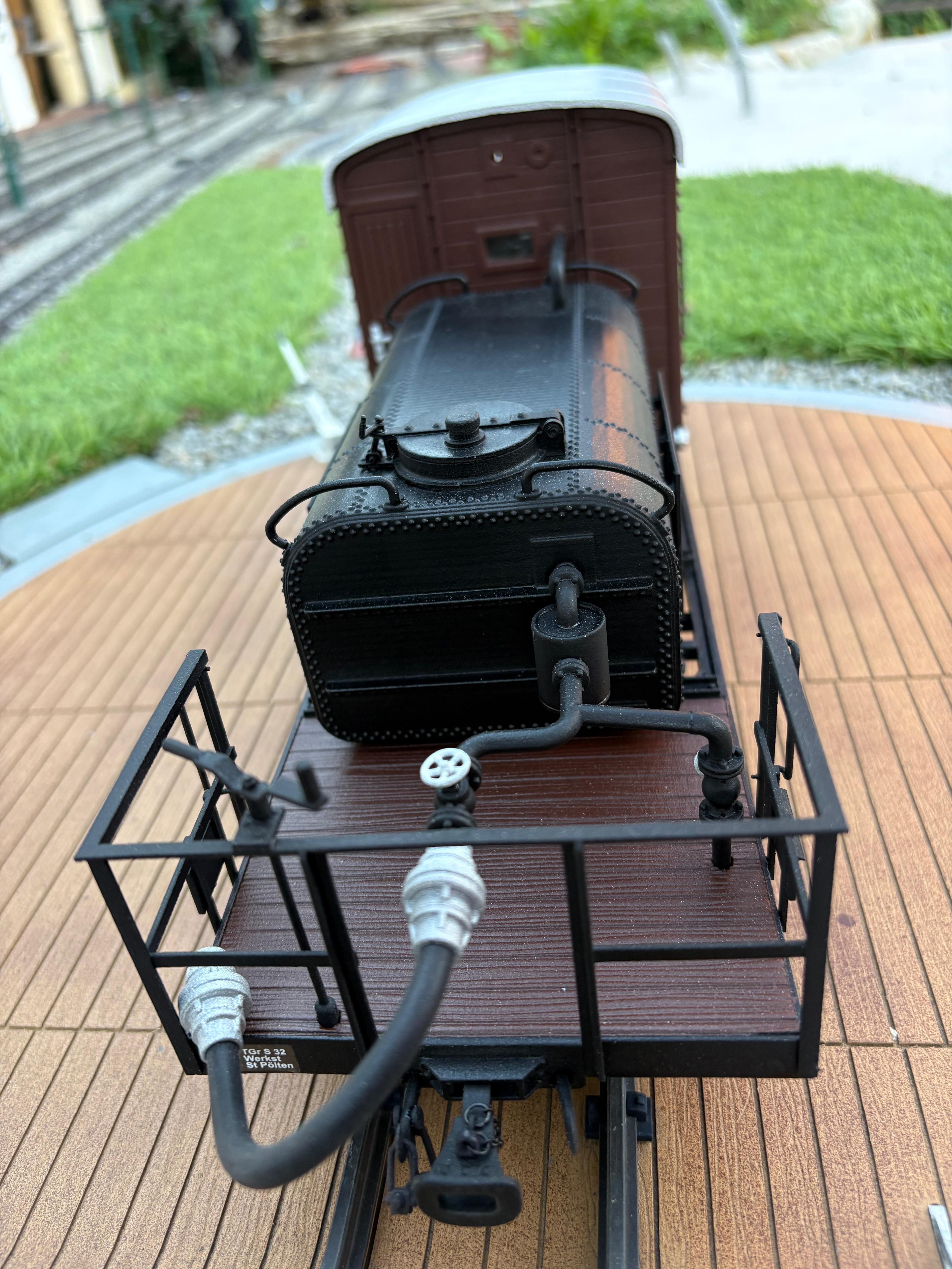 https://0501.nccdn.net/4_2/000/000/088/4aa/98801_spruehwagen_20.jpeg