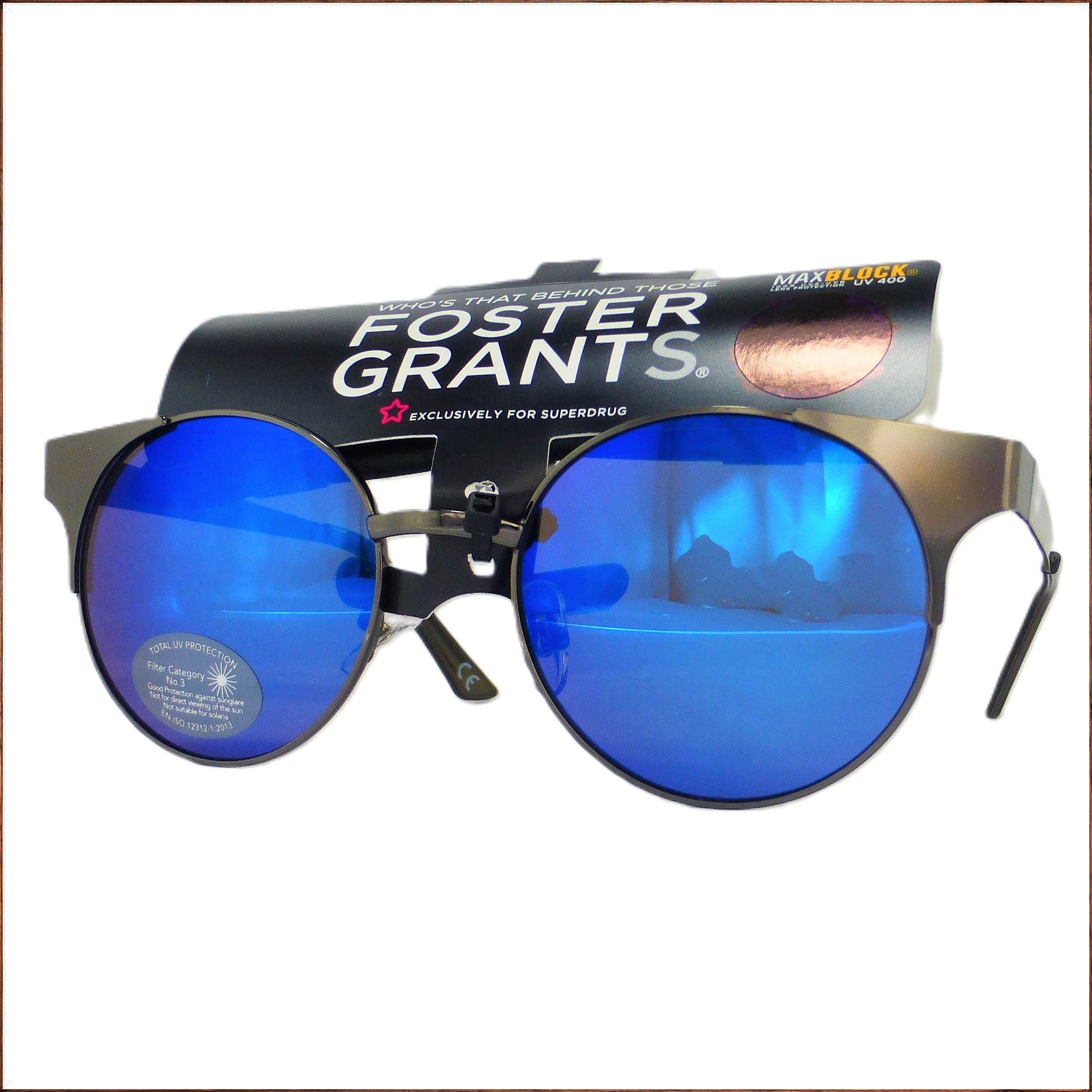 Foster Grant DANIELA