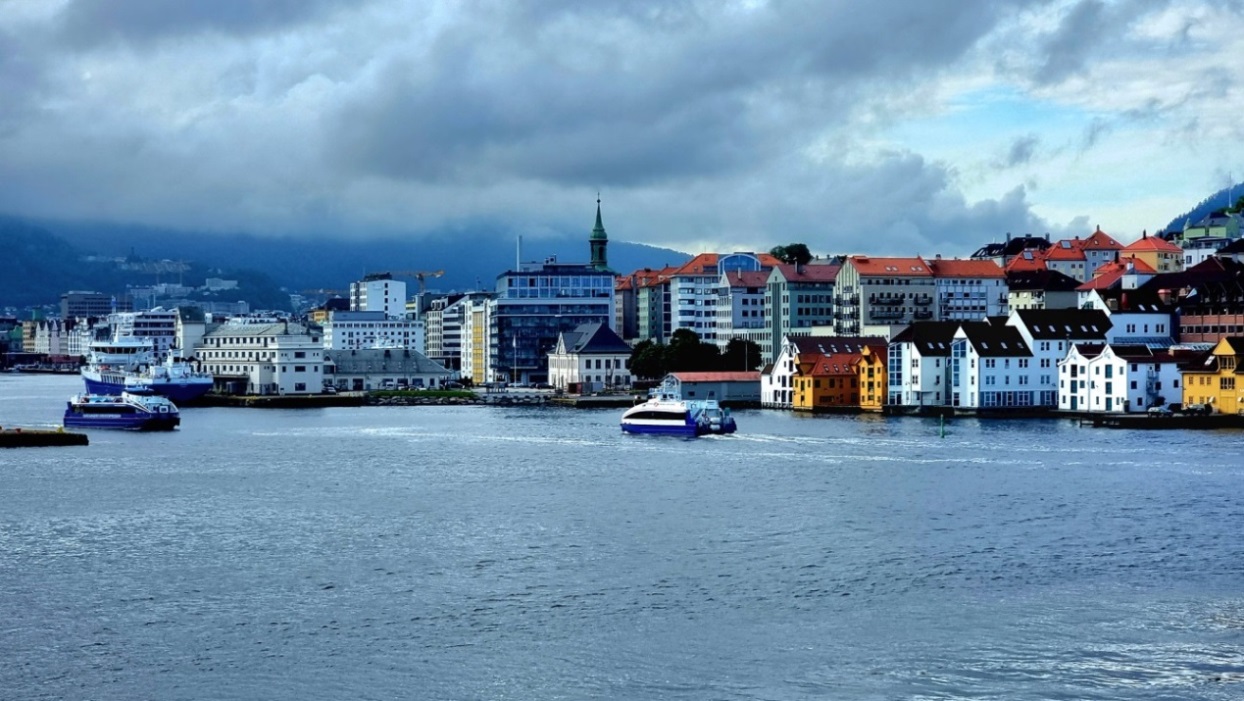 Einfahrt in den Naturhafen