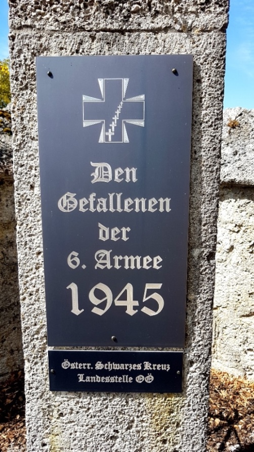 Gedenktafel an der Säule