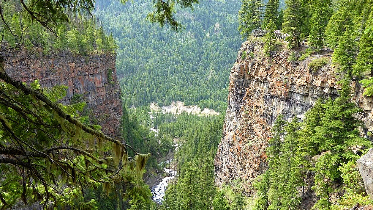 Eine gewaltige Schlucht !
