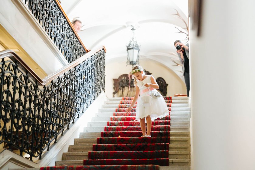 https://0501.nccdn.net/4_2/000/000/08b/096/schloss-wallsee_hochzeitslocation_fotografiefetz_00027.jpg